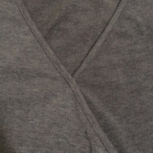 Grey Tank Top - Picture 3 of 6